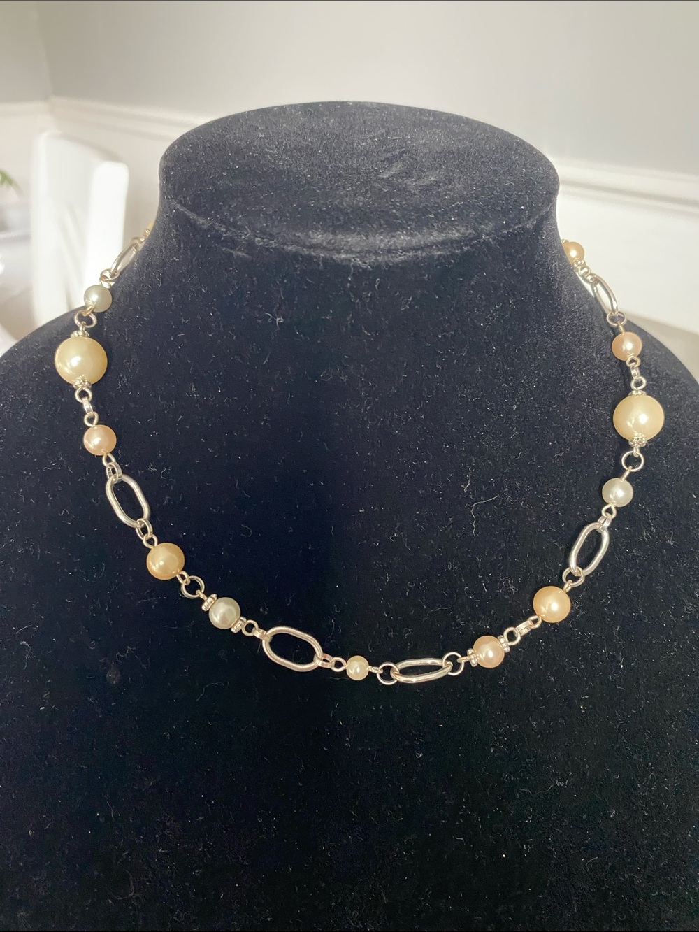 Carolee Gold-Tone Link Necklace with Cream and Peach Beads